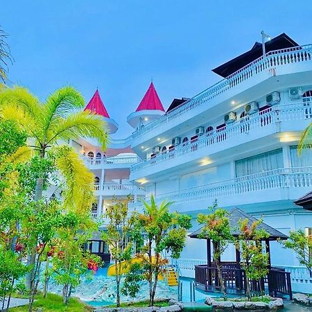 Landcons Hotel&Resort Langkawi Buitenkant foto