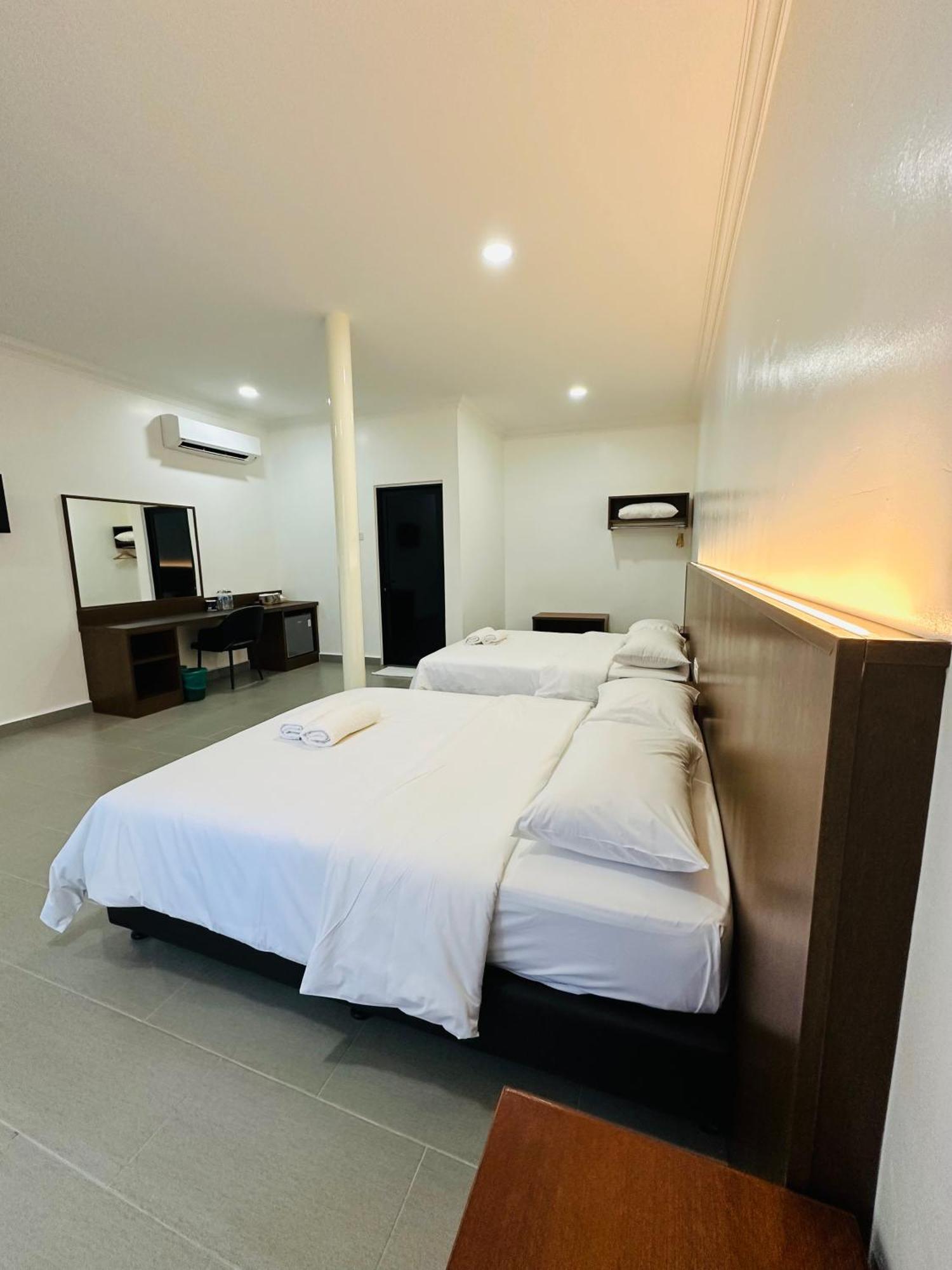 Landcons Hotel&Resort Langkawi Buitenkant foto